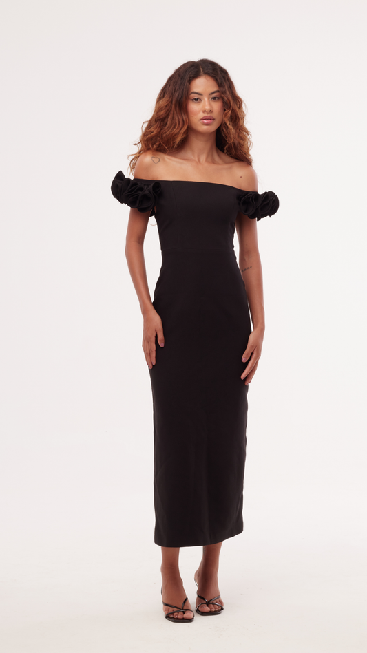 Vestido Preto flores 3D - Patbo