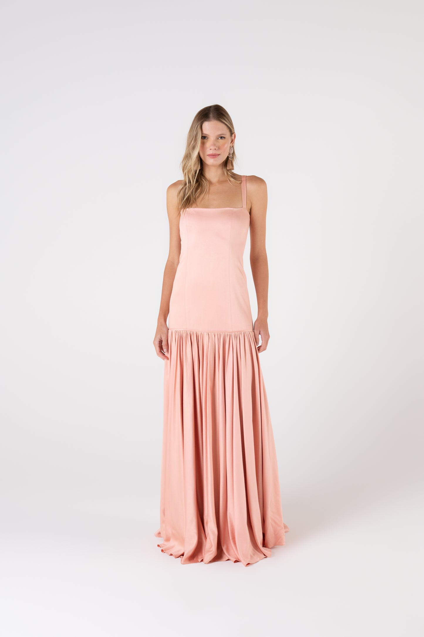 Vestido Madeleine em Cetim Pêssego - Candy Brown