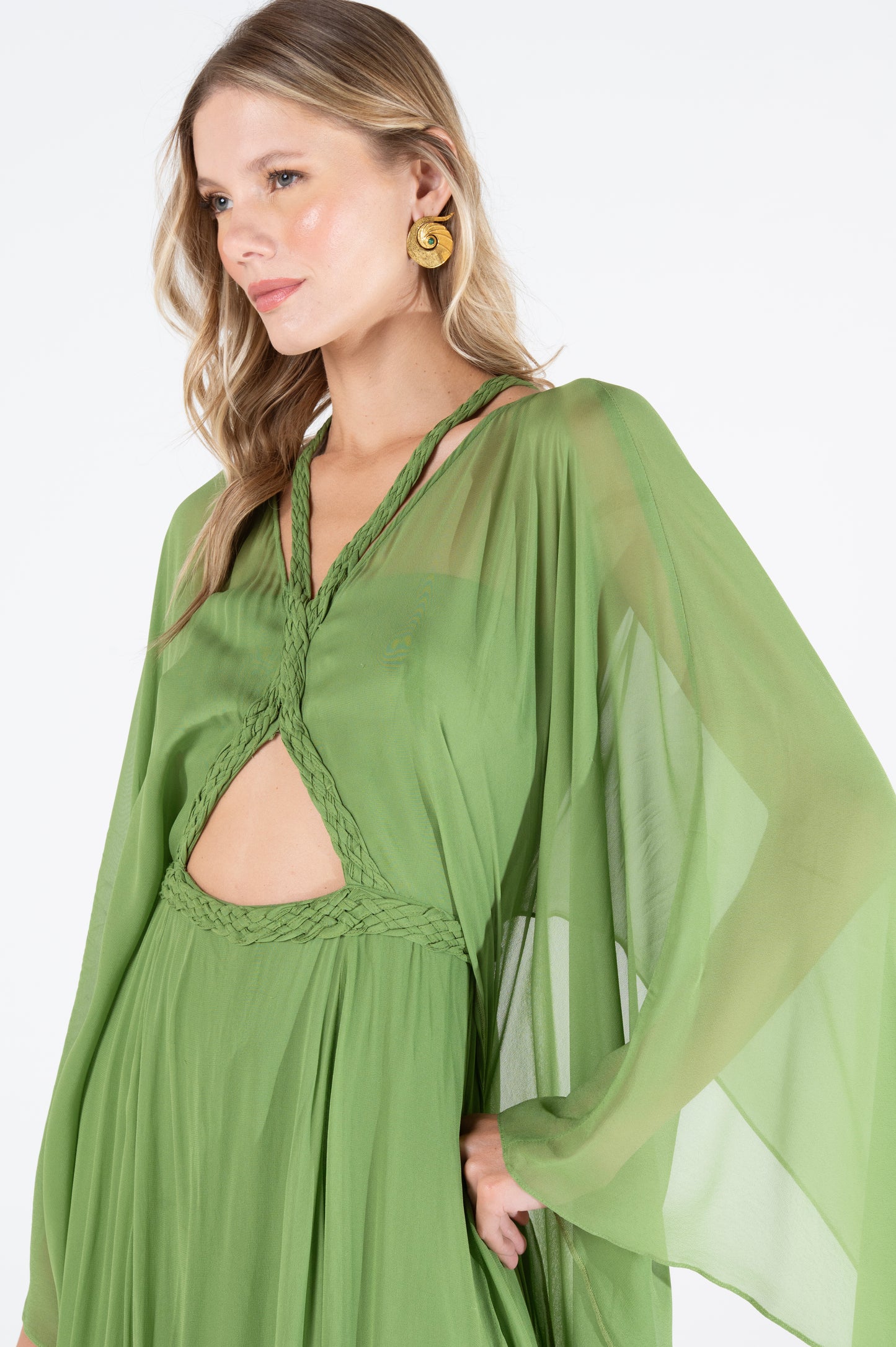 Vestido Nair Fluido Com Mangas Amplas - Oásis